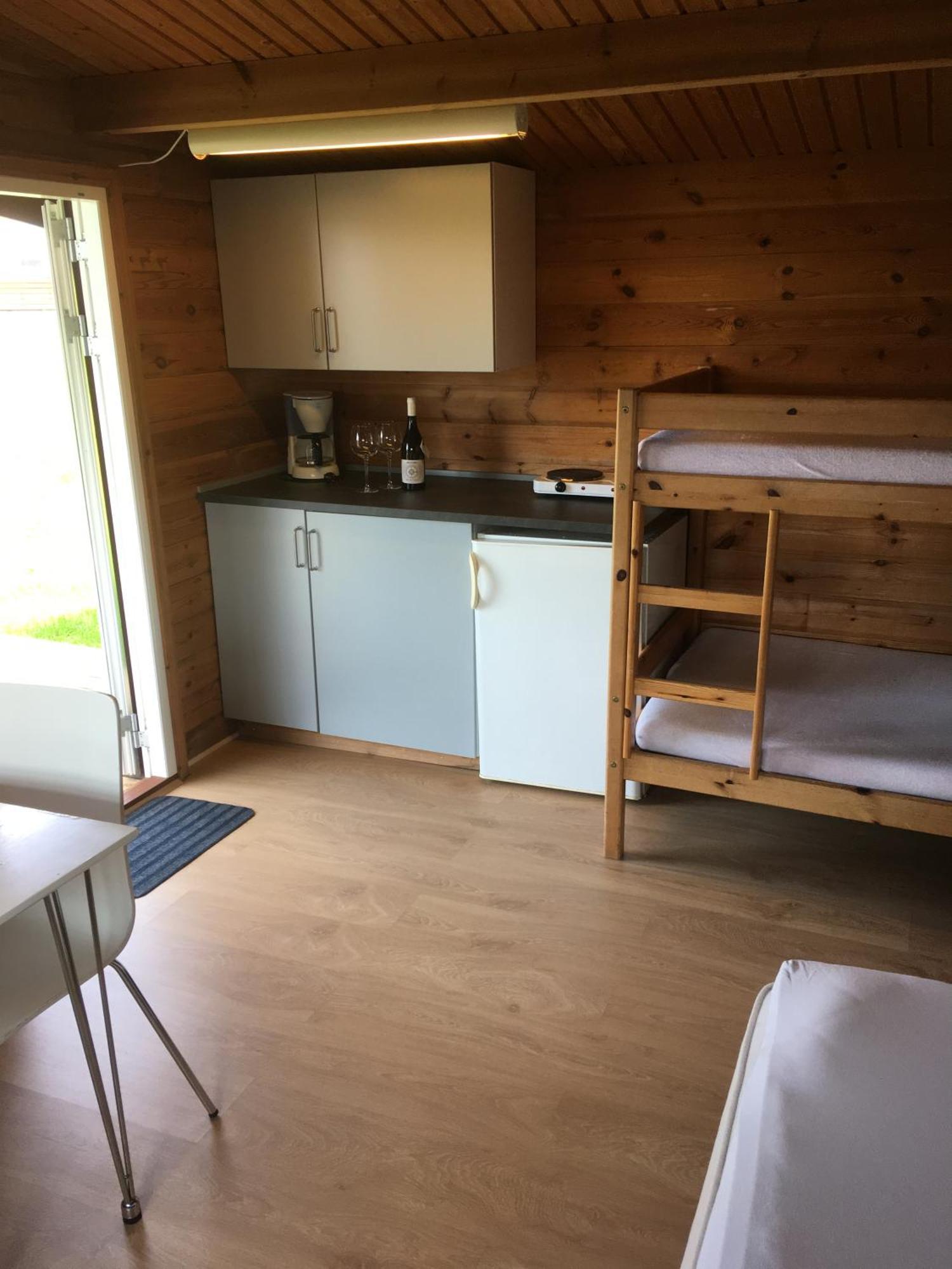 Vikaer Strand Camping & Cottages Diernaes Экстерьер фото